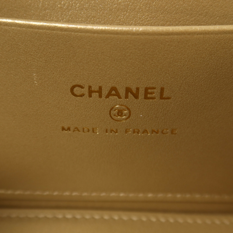CHANEL 羊皮皮革Vanity Case金扣鏈帶肩背袋-5