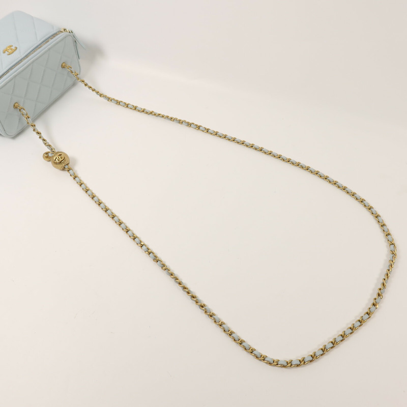 CHANEL 羊皮皮革Vanity Case金扣鏈帶肩背袋-7