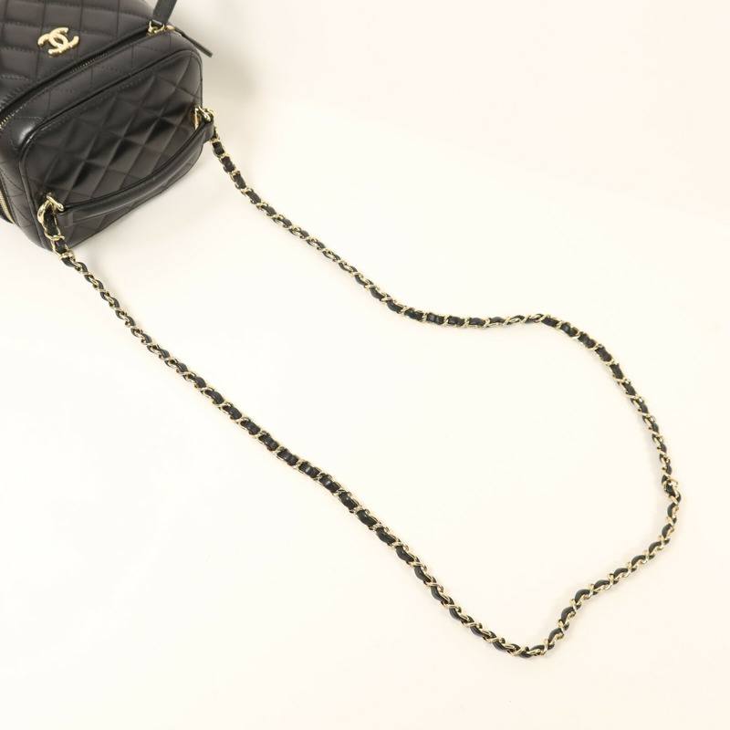 CHANEL 羊皮皮革Vanity Case金扣鏈帶手挽肩背兩用袋-8