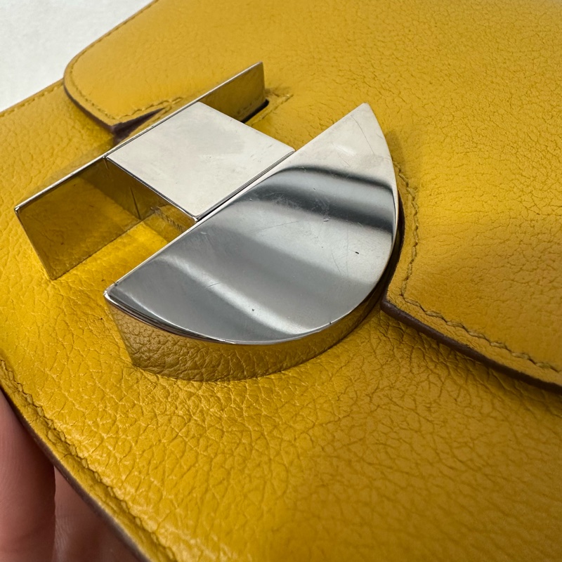 Hermes 芥末黃牛皮銀釦卡包 2002-11