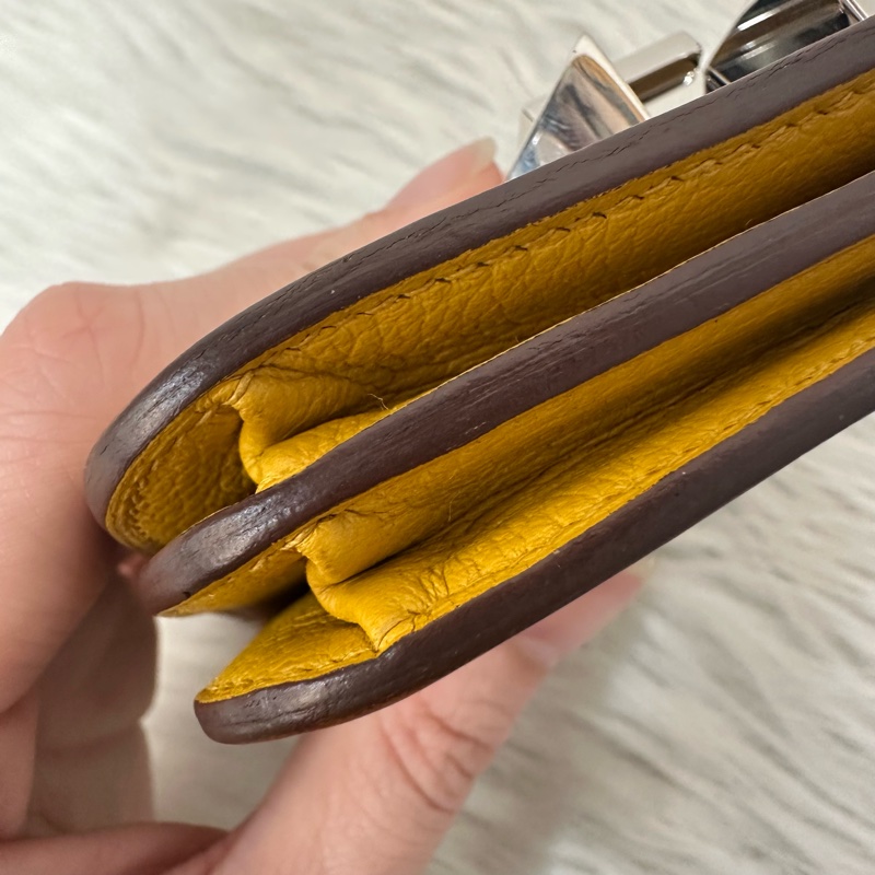 Hermes 芥末黃牛皮銀釦卡包 2002-19