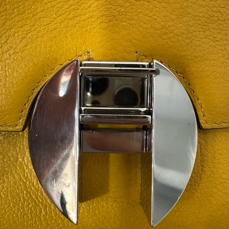Hermes 芥末黃牛皮銀釦卡包 2002-21