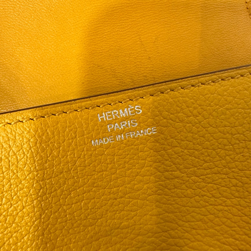 Hermes 芥末黃牛皮銀釦卡包 2002-23