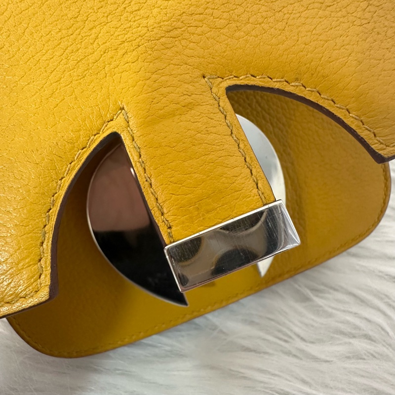 Hermes 芥末黃牛皮銀釦卡包 2002-29