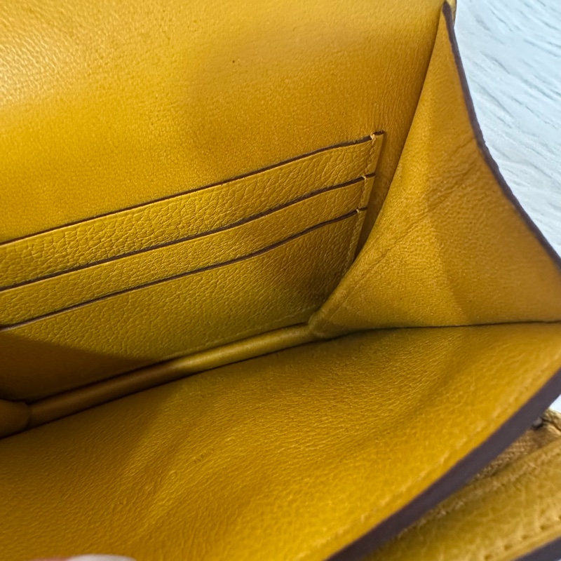 Hermes 芥末黃牛皮銀釦卡包 2002-39