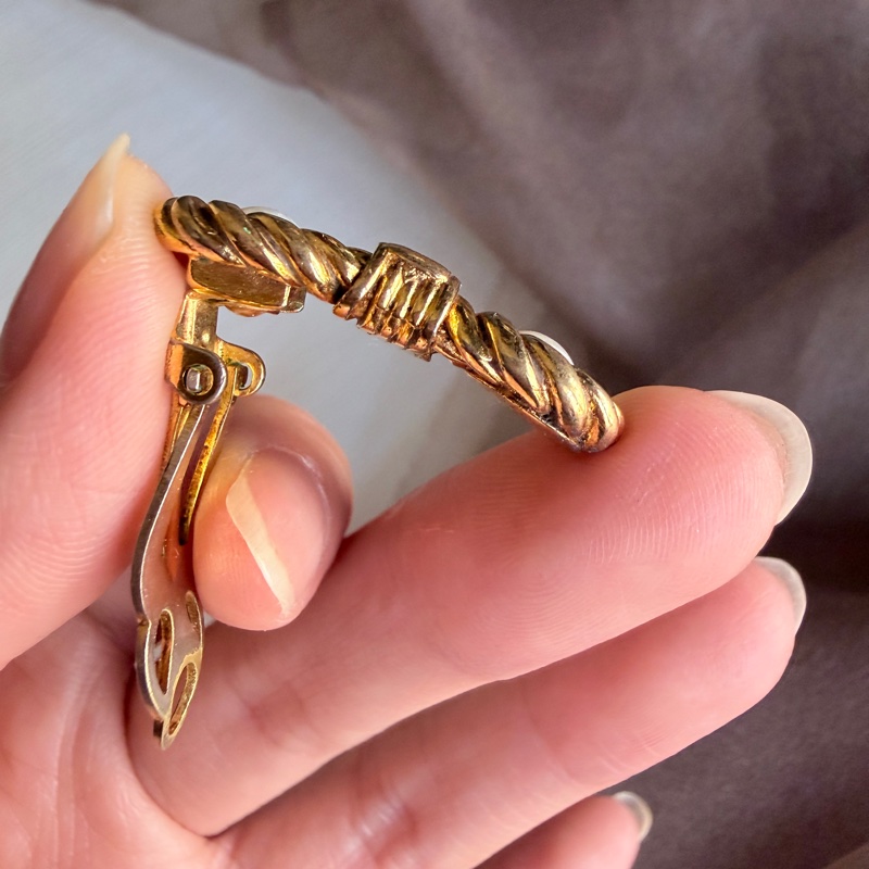 Celine 思琳 鍍金麻花仿珍珠耳夾 耳環-19