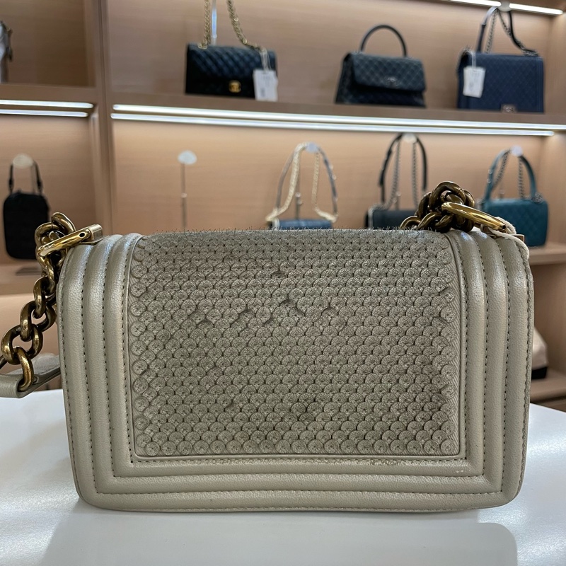 Chanel 香奈儿 蛇纹Leboy小號20开 限量款 精致立体花朵 非常洋气 正常使用痕迹-1