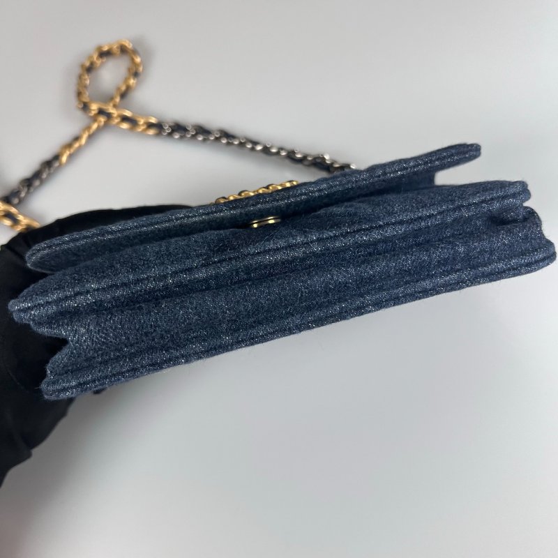 CHANEL 19牛仔單寧手機包 AP3067/晶片款-4