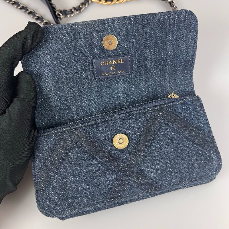 CHANEL 19牛仔單寧手機包 AP3067/晶片款-5