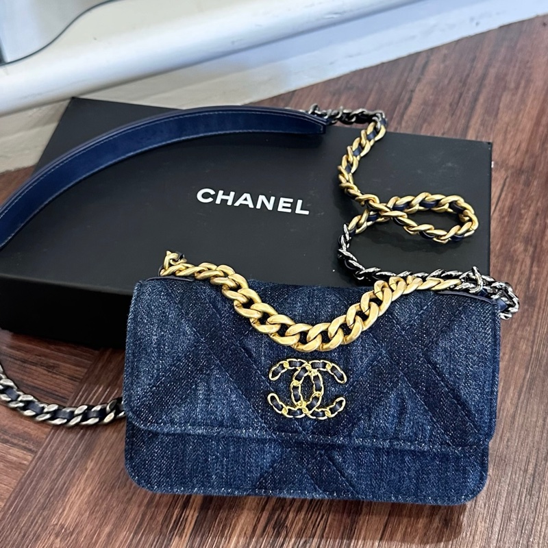 CHANEL 19牛仔單寧手機包 AP3067/晶片款-0