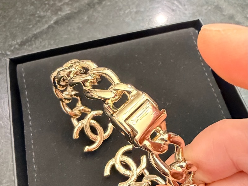 Chanel 香奈兒 經典logo雙C手環-3