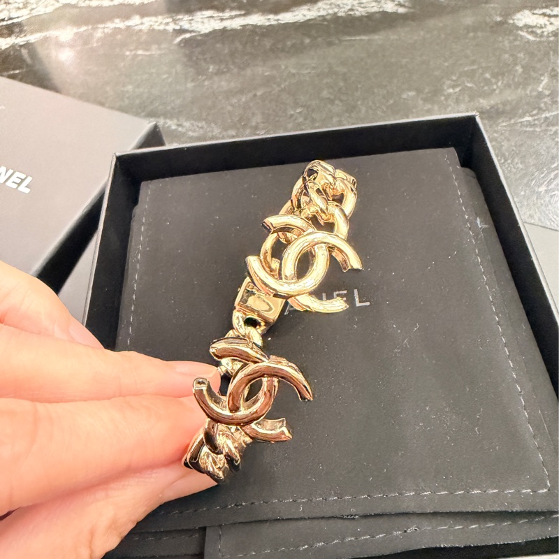 Chanel 香奈兒 經典logo雙C手環-4