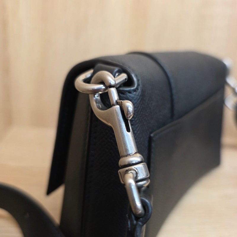 [超甜出清品項🥰] Balenciaga 黑牛皮霧銀釦DownTown斜背沙漏包-4