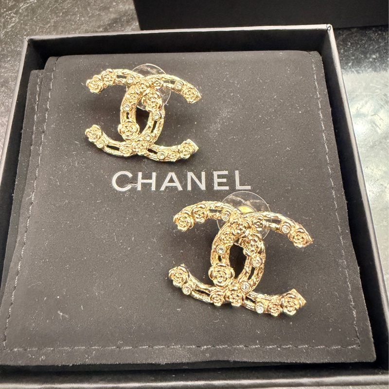 Chanel 香奈兒logo 雙c大耳環-1