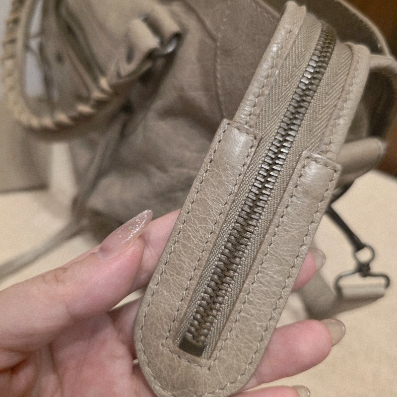 Balenciaga 巴黎世家 中款 機車包 氣質灰-37