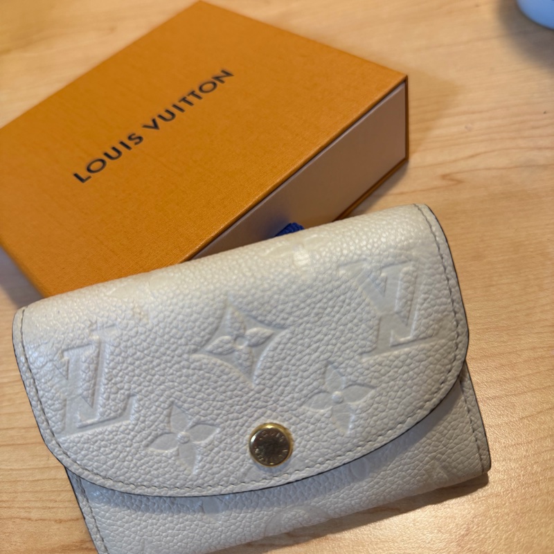 Lv 卡夾 約8成新 皮革紋路還很清晰-0