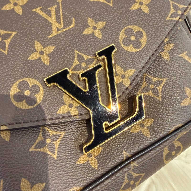 LV passy老花肩鍊包-7