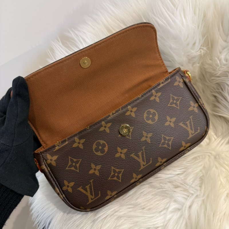 LV Wallet on Chain Ivy 肩包-3