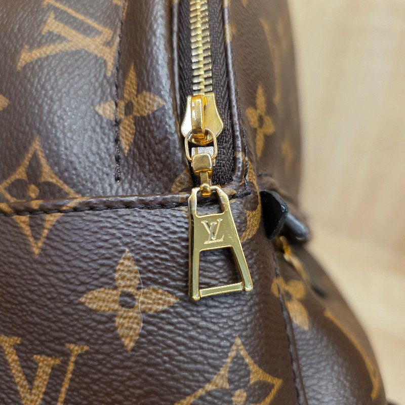 [晶片款現省3萬😆] LV老花Mini PalmSprings雙肩後背包/斜背包-18