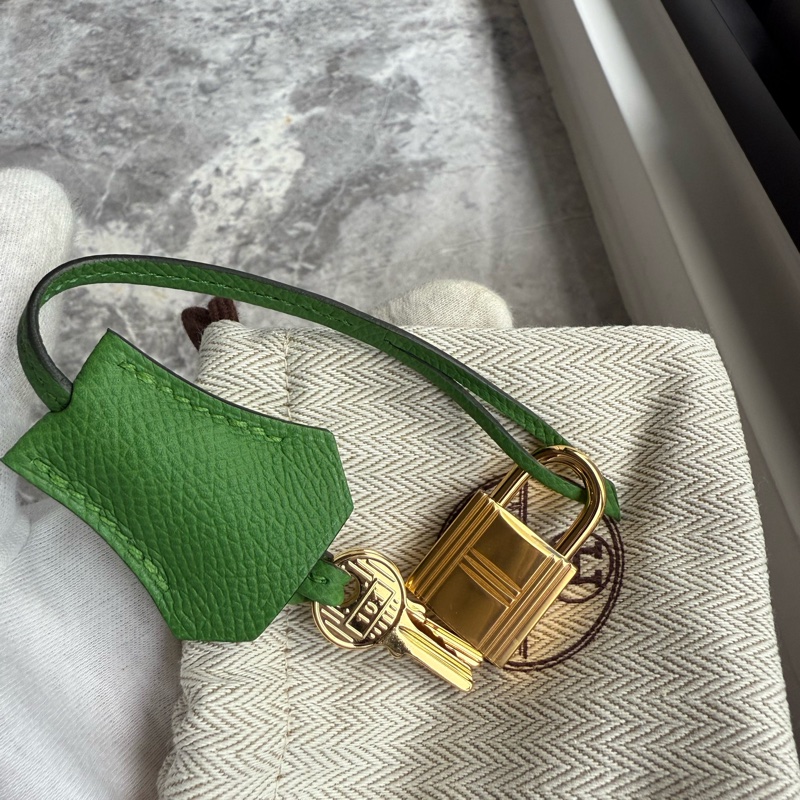 全新Hermes Kelly25 外縫 高雅綠搭配金釦Epsom-21