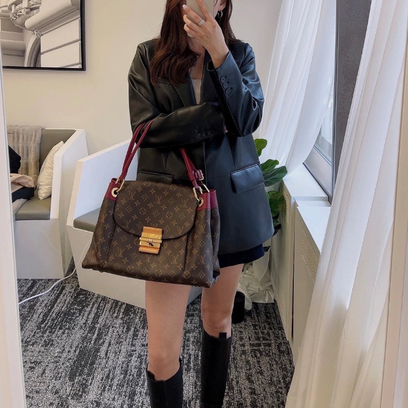 LV olympe系列老花拼皮 腋下包 38.5*14*25cm 98新配件塵袋-0