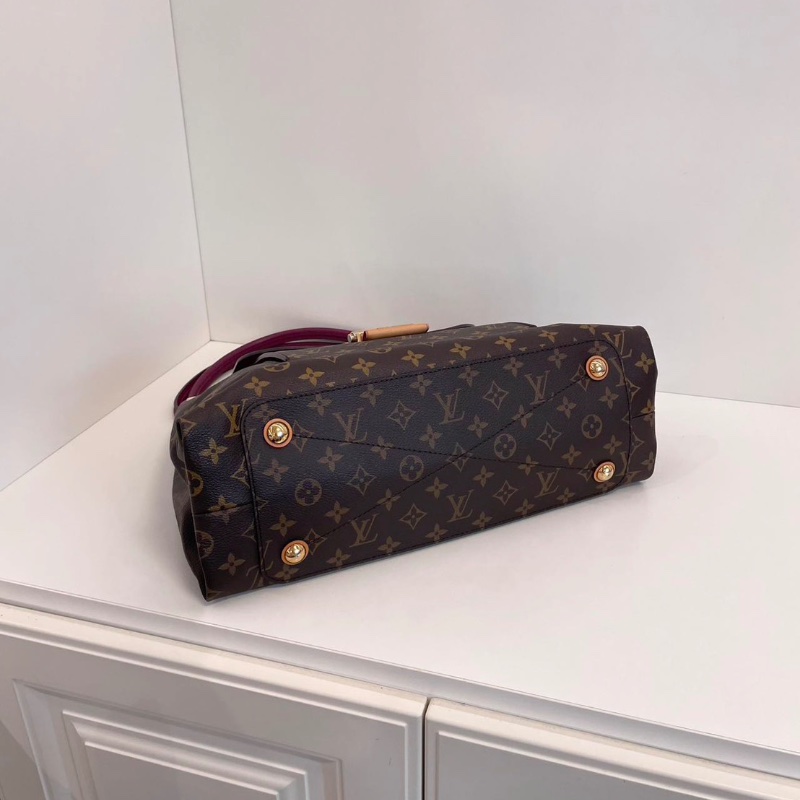 LV olympe系列老花拼皮 腋下包 38.5*14*25cm 98新配件塵袋-5