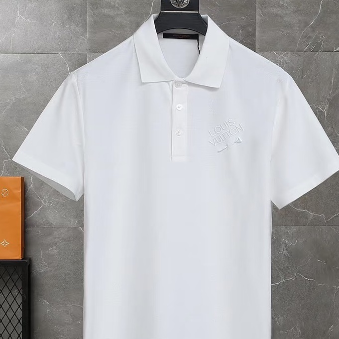 全新閒置Louis Vuitton短袖別針POLO衫-0