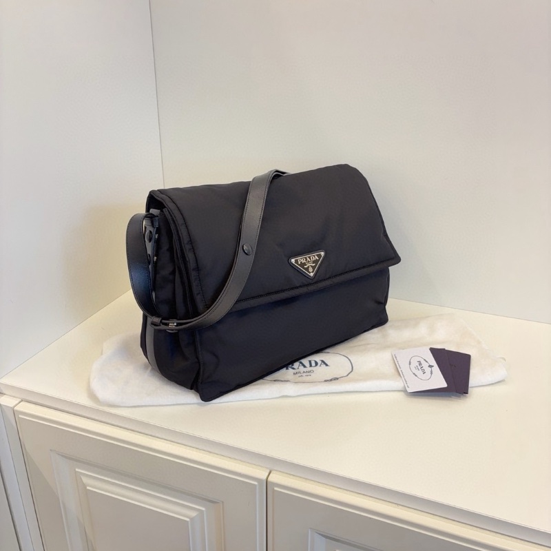 Prada Cini Re-Nylon 黑銀尼龍郵差包  大號 芯片款 35*27*14  全新閒置配件保卡塵袋-5