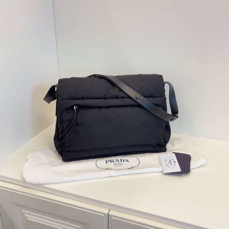 Prada Cini Re-Nylon 黑銀尼龍郵差包  大號 芯片款 35*27*14  全新閒置配件保卡塵袋-9