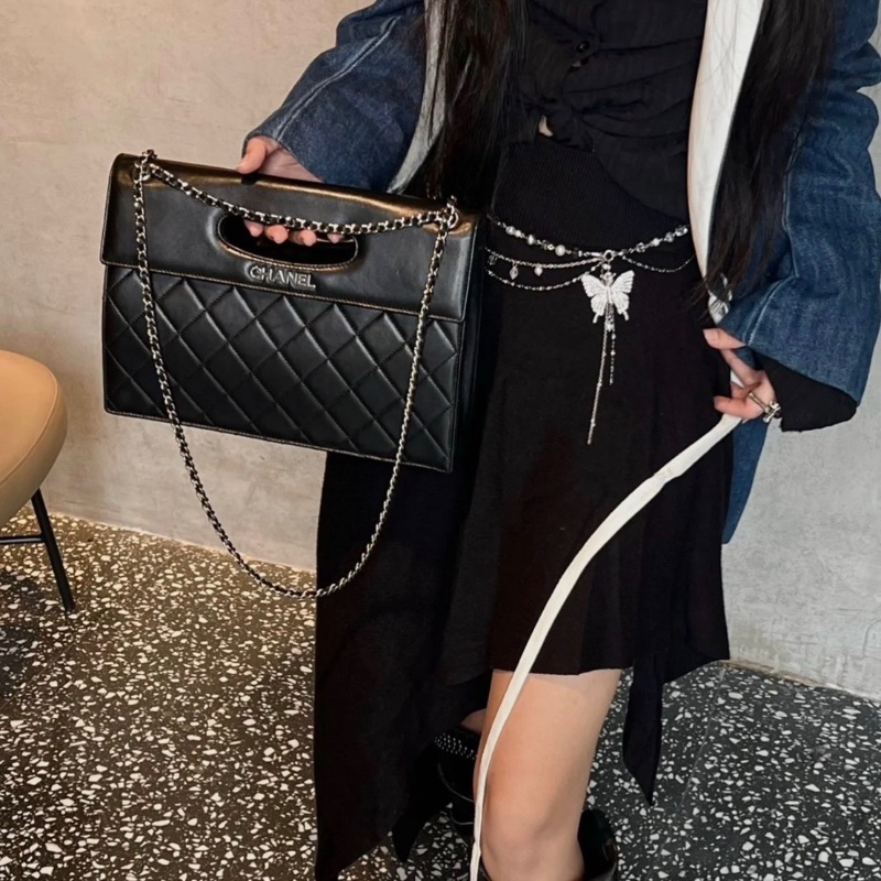 Chanel 黑銀菱格橫版鏈條包 29*21*7 98新配件塵袋-1