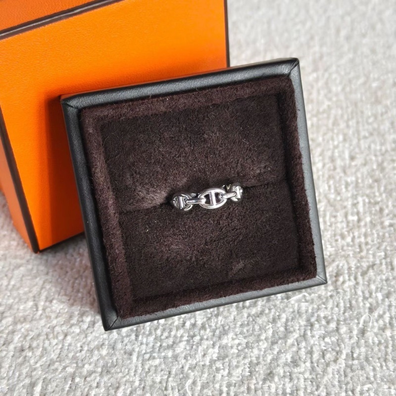 Hermes豬鼻子戒指 53碼  98新配件盒子購證-3