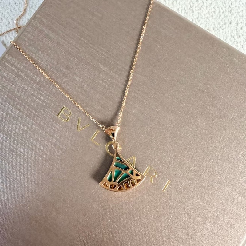 Bvlgari DIVAS’DREAM孔雀石 扇子項鍊 大號綠扇子 18k黃金 鏈長約43cm 98新配件盒子 保卡-5