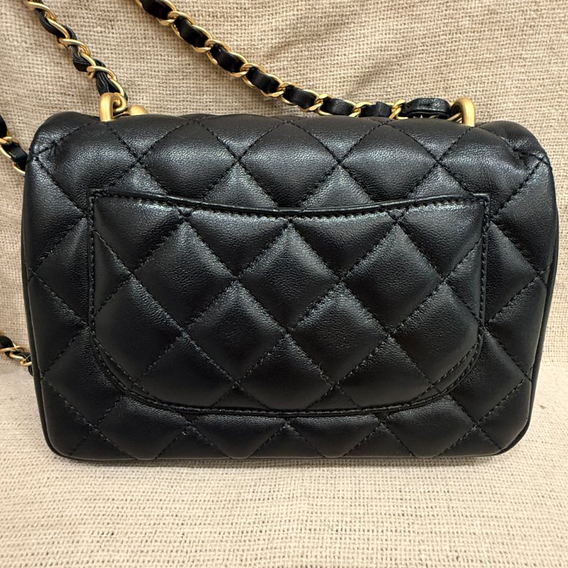 急售 CHANEL Mini Flap Bag-6