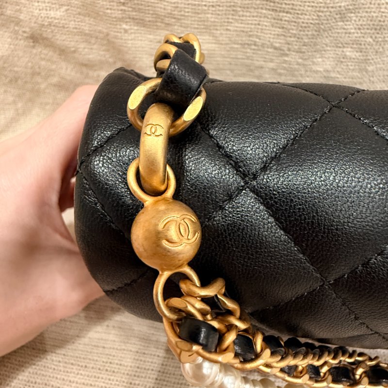 急售 CHANEL Mini Flap Bag-18