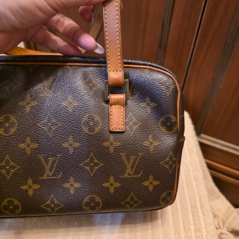 Louis Vuitton LV原花 可愛 開口笑 微笑包 肩背包 腋下包-20