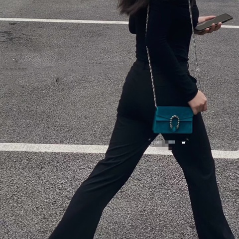 Gucci mini絲絨鑽扣酒神包 孔雀綠17*10*4  98新配件龍蝦扣 塵袋