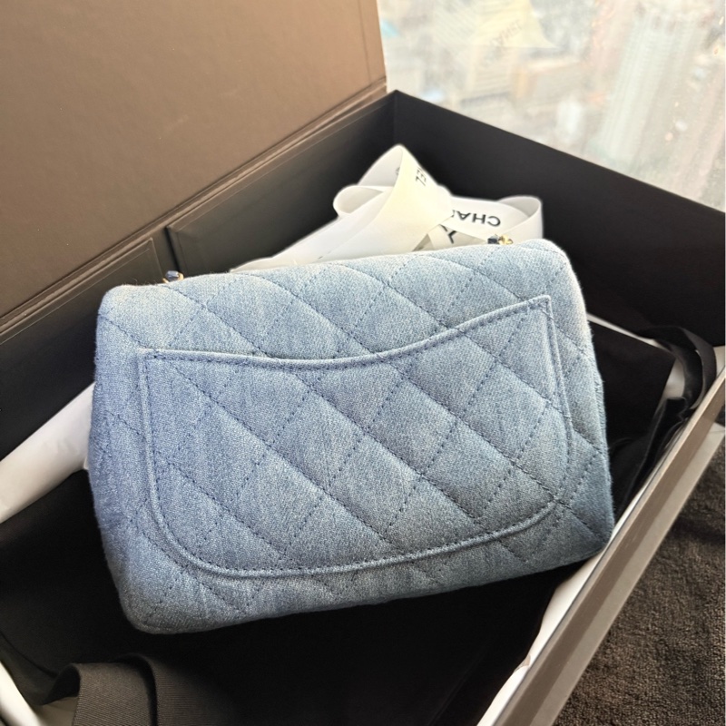 香奈兒 丹寧金球mini 方胖子-1