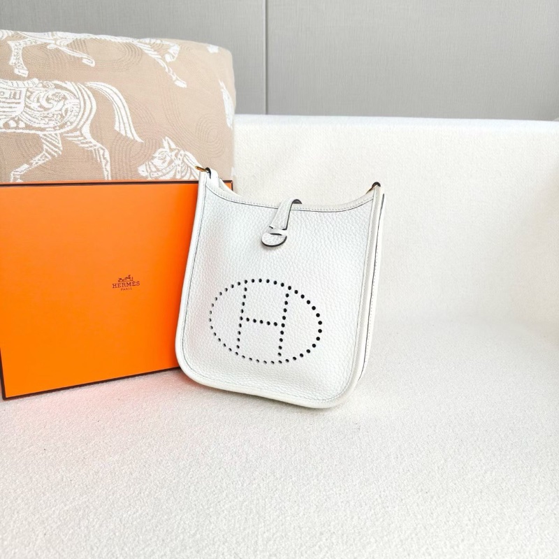 Hermes Evelyne mini白色 TC皮 金扣17*19*6  98新配件盒子 塵袋 肩帶 購證-2