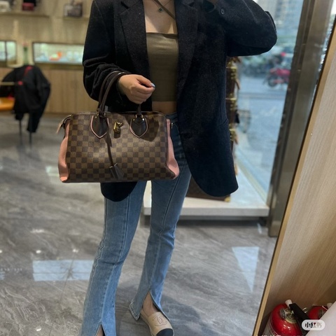 LV Normandy諾曼底棋盤格手提斜背包 棕棋盤格拼粉色  33*23*17 98新配件肩帶 鑰匙鎖 塵袋