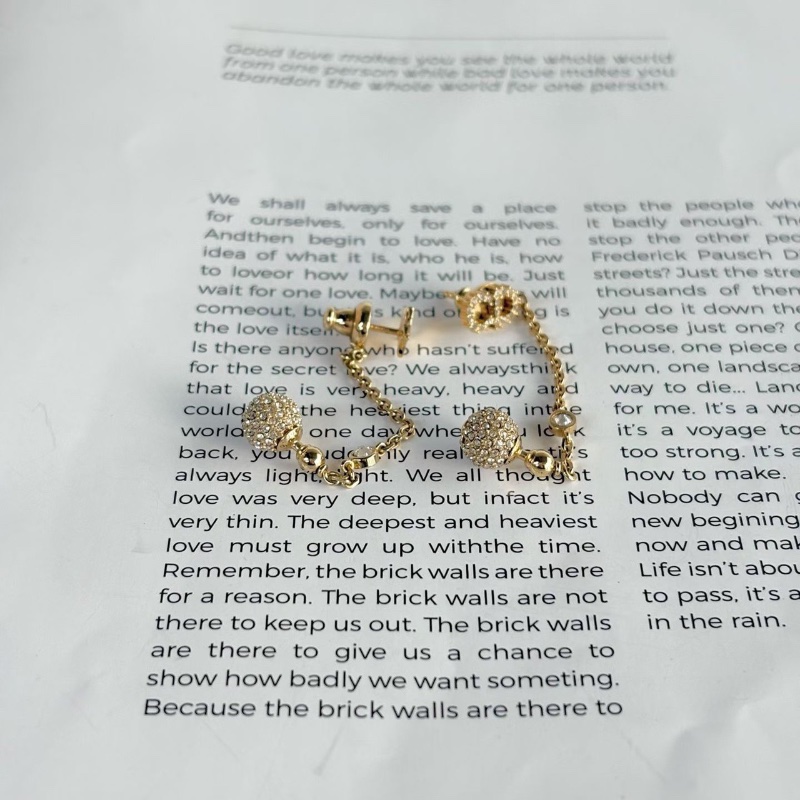 Dior La petite Tribale滿鑽CD星星字母 墜長6cm  98新配件塵袋-7