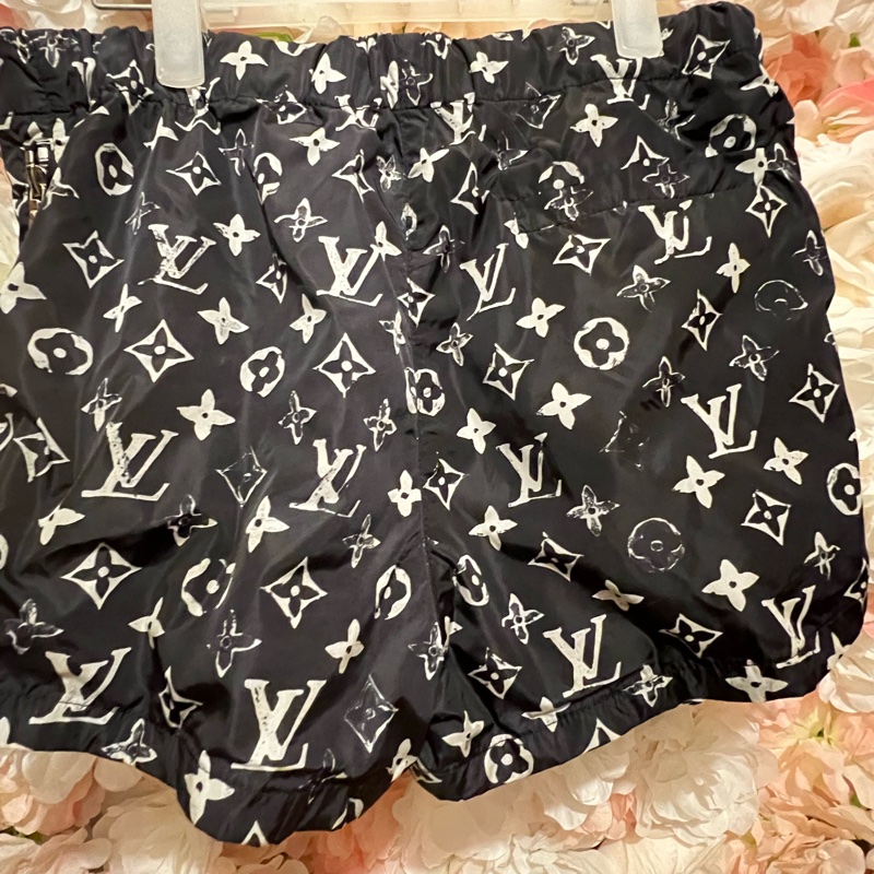 Lv短褲34碼-2