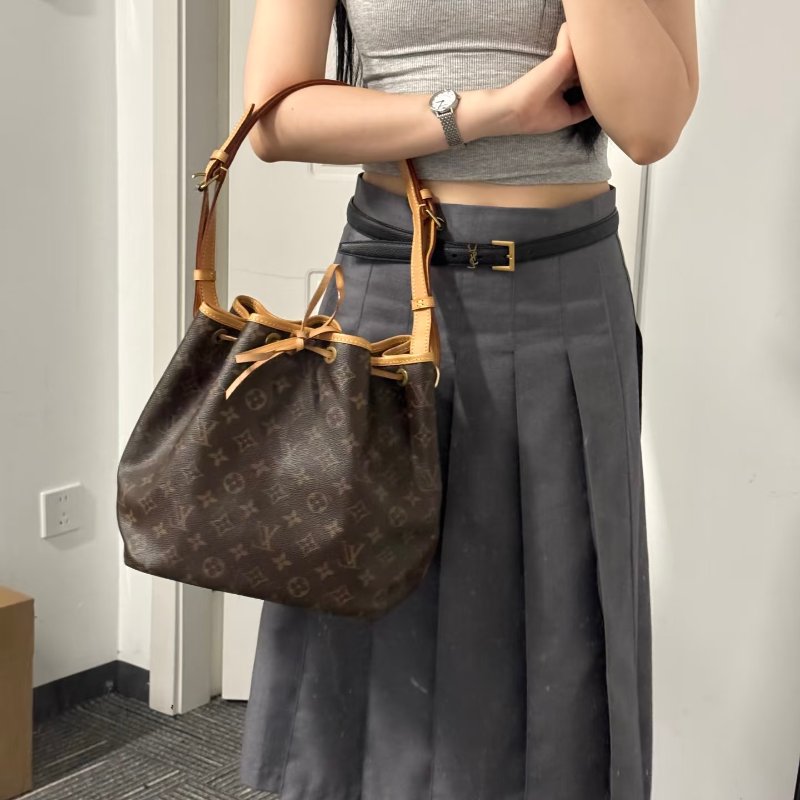 LV 路易威登 新款原花 中款水桶包 漂亮可愛 閒置美品-31