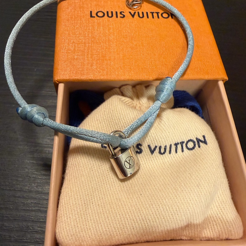 LV sliver locket純銀手鏈-6