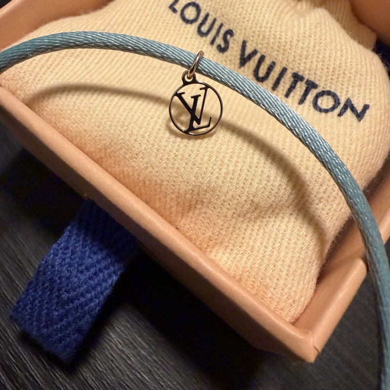 LV sliver locket純銀手鏈-8