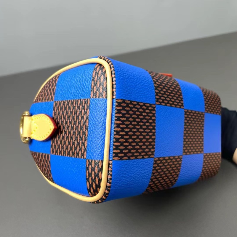 LV 芯片款Speedy nano棋盤格16.5*12*9cm  98新配件肩帶 鎖頭 鑰匙 購證 塵袋-6