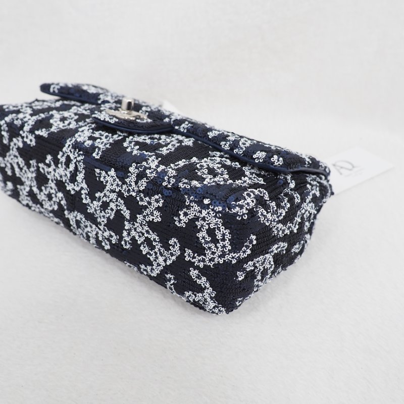 限量版稀有款!Chanel 19P CF25 Classic flap sequin 深藍色白色珠片翻蓋包-5