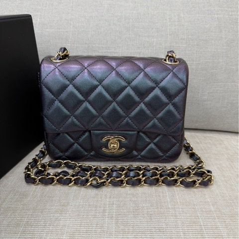 香奈兒 Chanel 人魚姬幻彩黑方胖子17 金釦