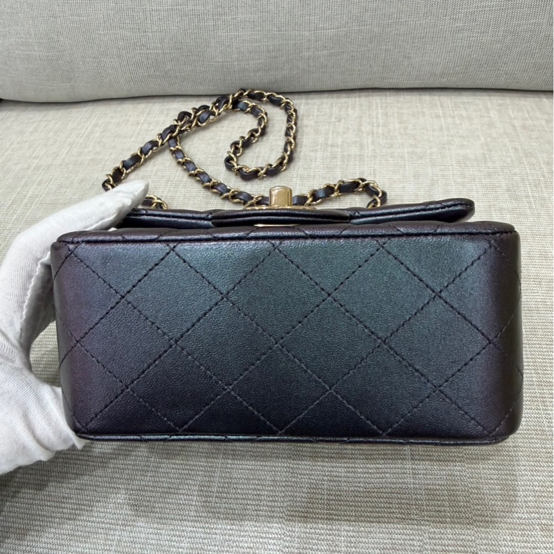 香奈兒 Chanel 人魚姬幻彩黑方胖子17 金釦-21