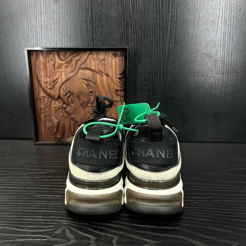 Chanel香奈兒22s 黑白運動鞋36.5碼-2