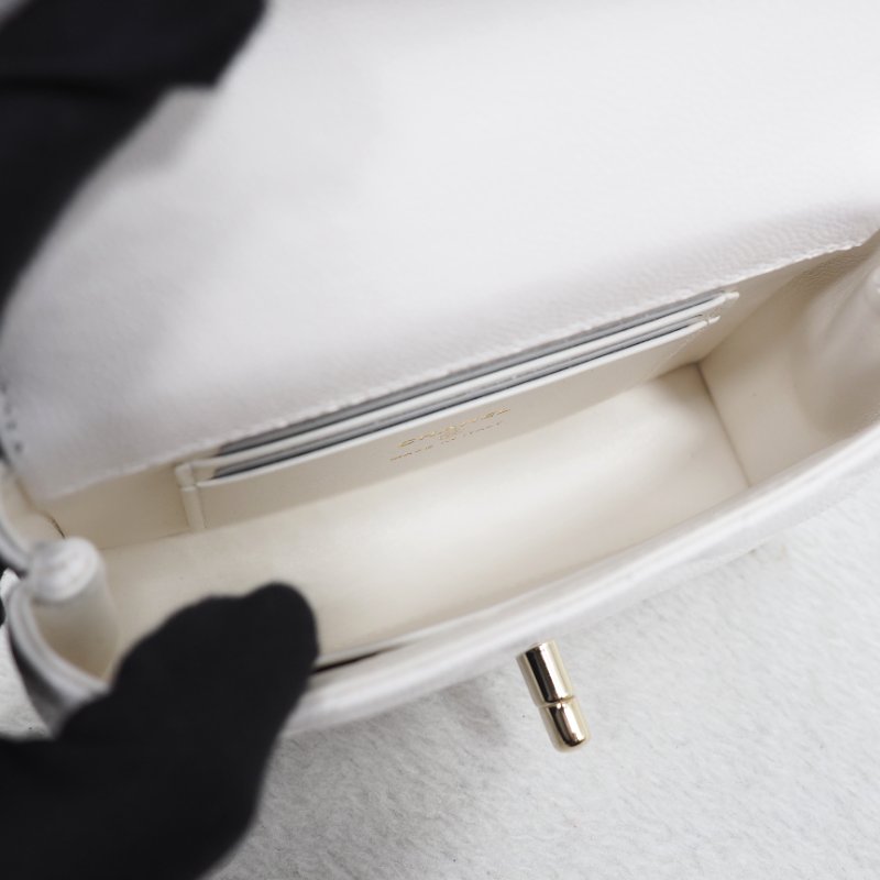 Chanel 24K Nano Coco Handle Caviar 香奈兒白色魚子醬芯片-3